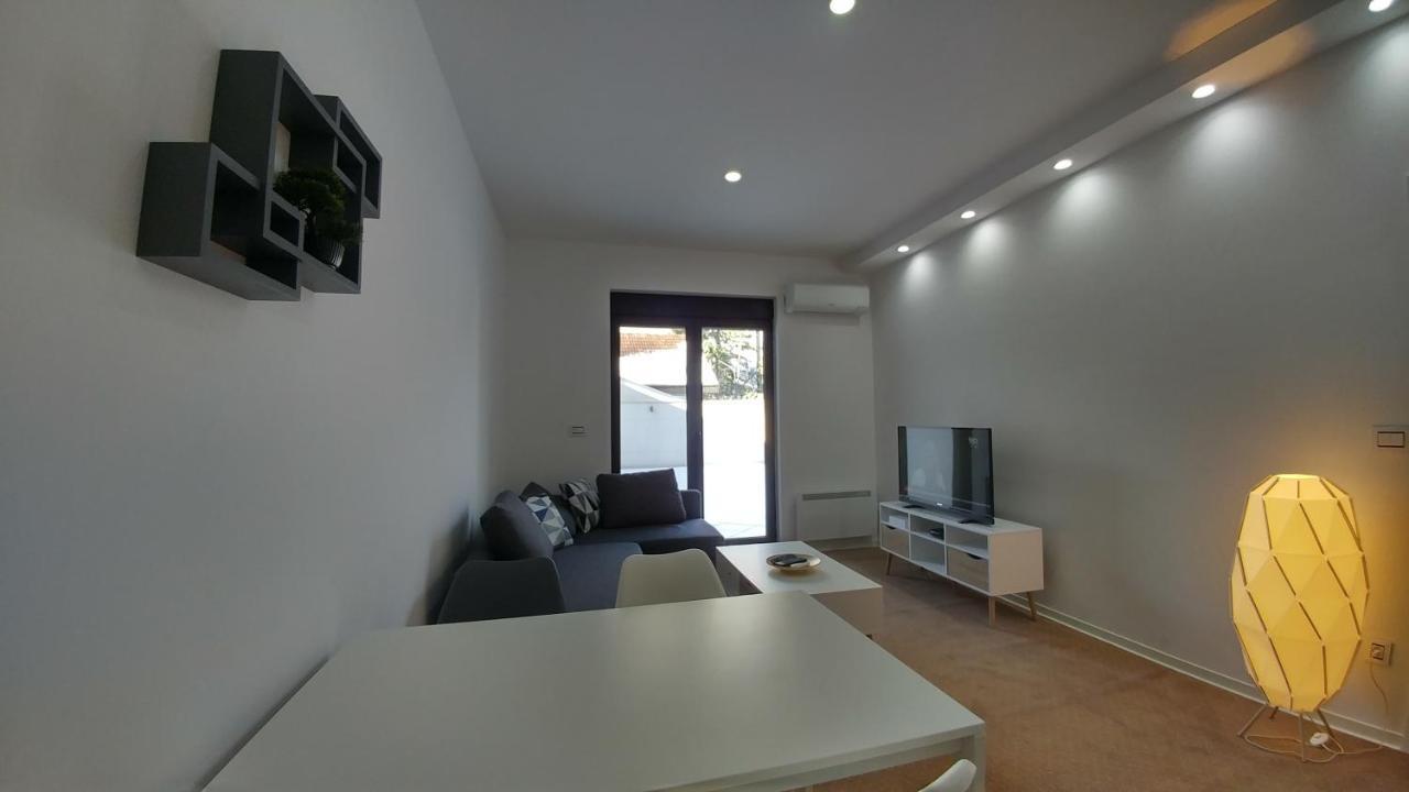 J&J Apartments Belgrád Kültér fotó